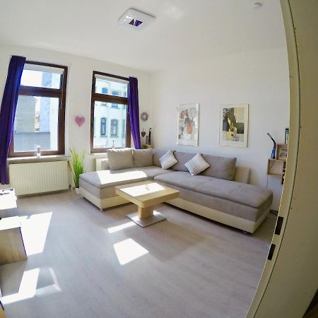 Vivid - Studioapartment Mit Balkon - Netflix - Wlan Wilhelmshaven Buitenkant foto