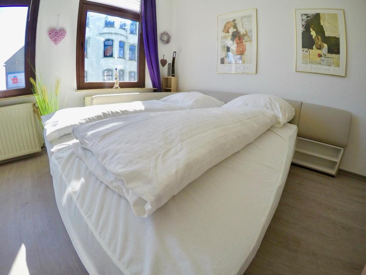 Vivid - Studioapartment Mit Balkon - Netflix - Wlan Wilhelmshaven Buitenkant foto